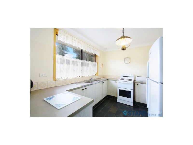 110 Ollier Crescent, Prospect NSW 2148