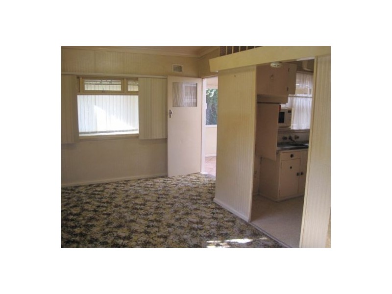 131 Walters Road, Blacktown NSW 2148