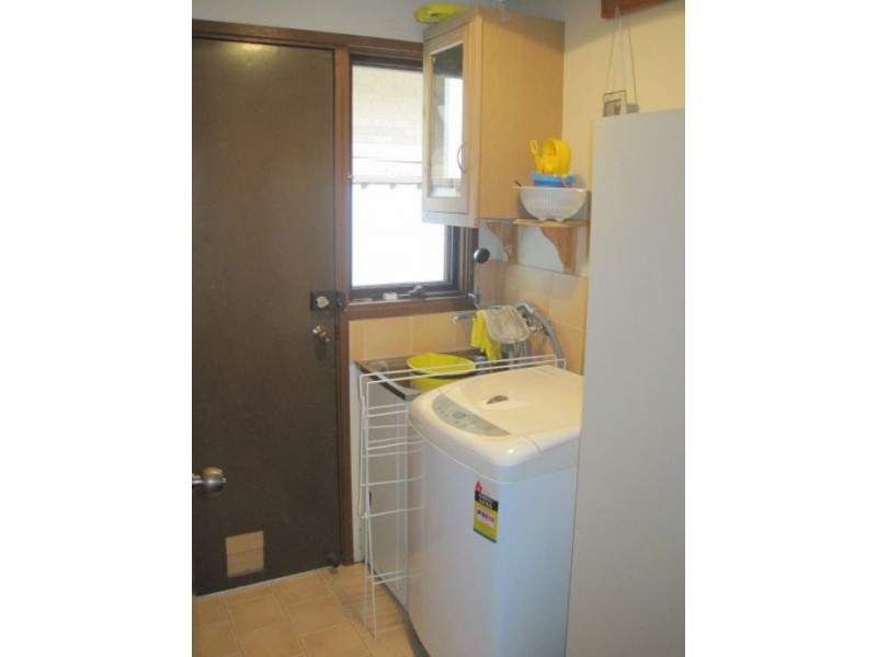 11 Dinton Street,, Prospect NSW 2148