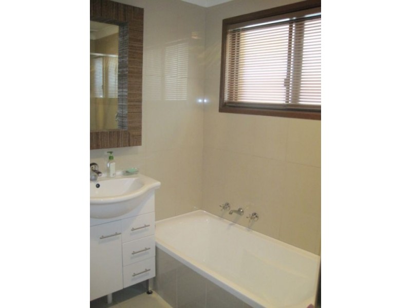 11 Dinton Street,, Prospect NSW 2148