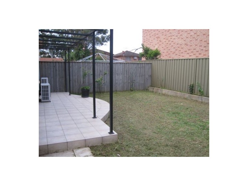 8/20-22 Carinya Street,, Blacktown NSW 2148