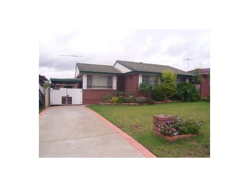 9 Witney Street,, Prospect NSW 2148