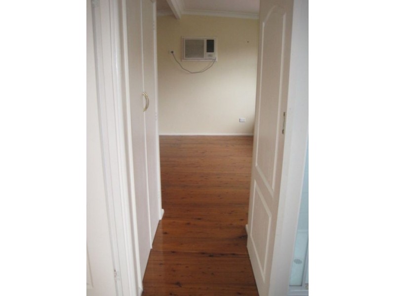 34 Walker Road,, Wyoming NSW 2250