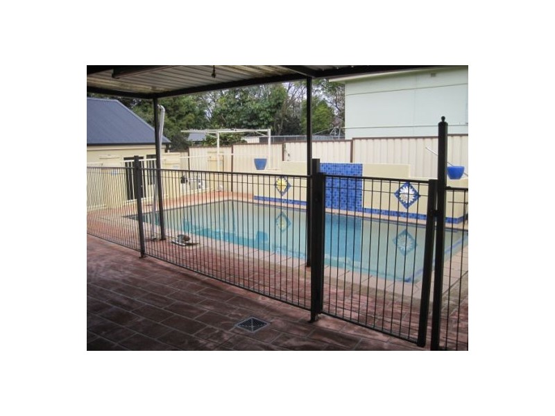 10 Moffatt Drive,, Lalor Park NSW 2147