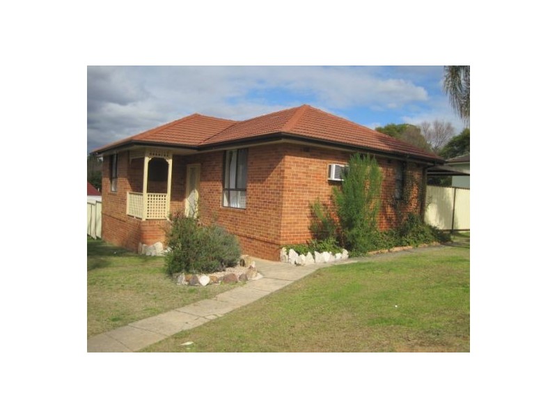 10 Moffatt Drive,, Lalor Park NSW 2147