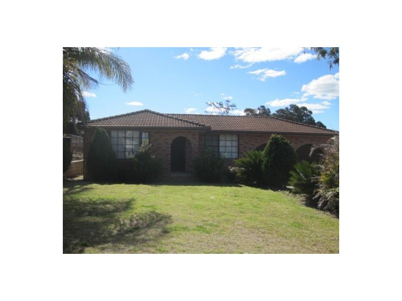 18 Dellit Place,, Huntington Heights NSW 2767