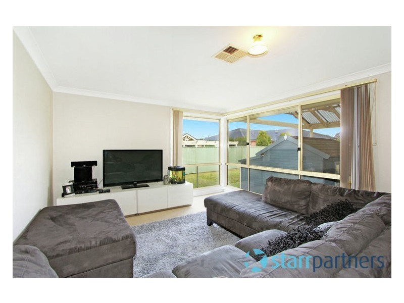 28 Pinehurst Avenue, Glenmore Park NSW 2745