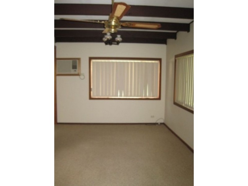 4 Jopling Crescent, Lalor Park NSW 2147