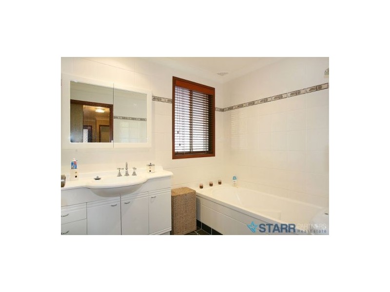 127 Myrtle Street, Prospect NSW 2148