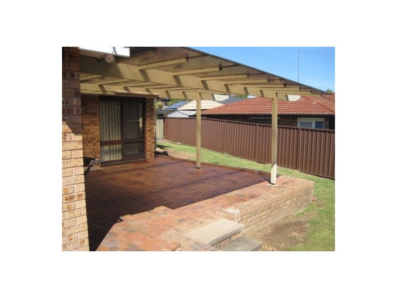 126 Ollier Crescent, Prospect NSW 2148