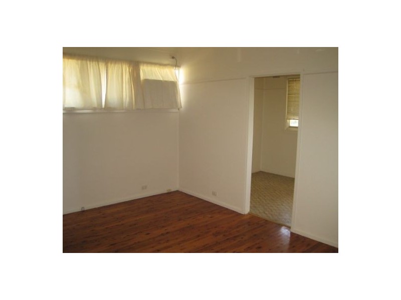 8 Iwunda Road,, Lalor Park NSW 2147