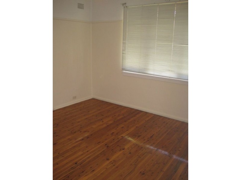 8 Iwunda Road,, Lalor Park NSW 2147