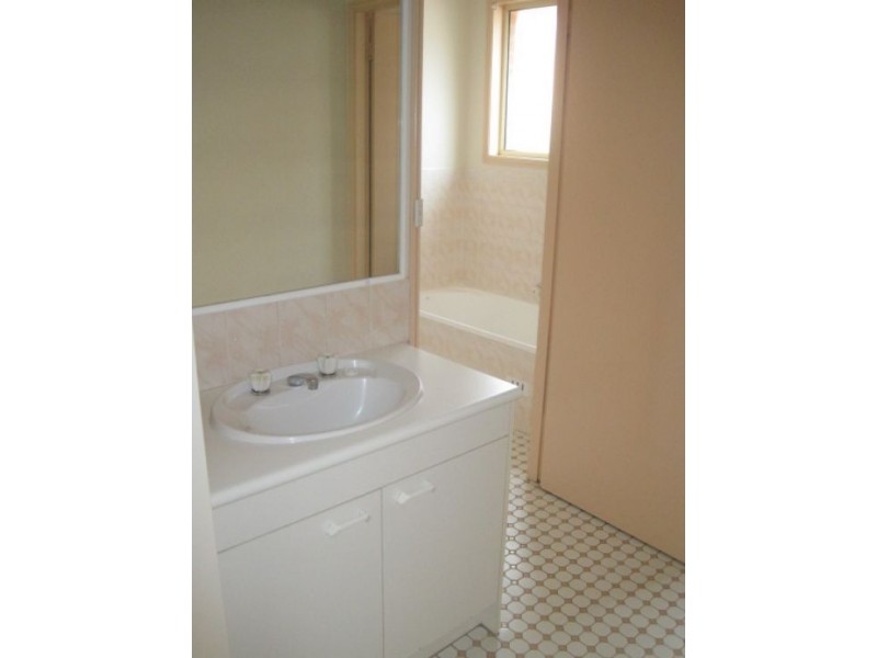 60a Camilleri Ave,, Quakers Hill NSW 2763