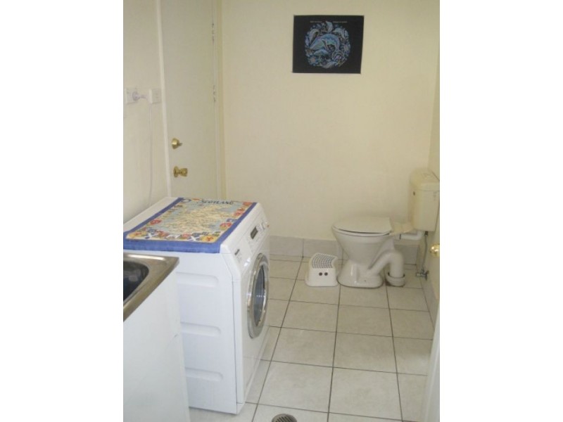 4/102 Targo Road,, Girraween NSW 2145