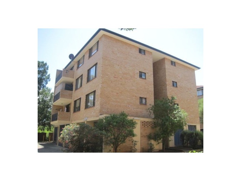 38/7 Griffiths Street, Blacktown NSW 2148