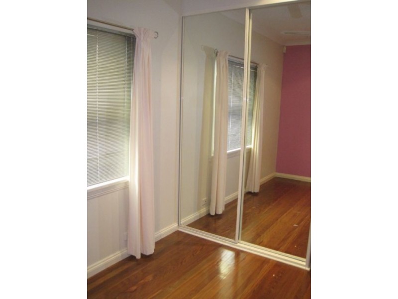 21 Dinabeth Ave,, Blacktown NSW 2148