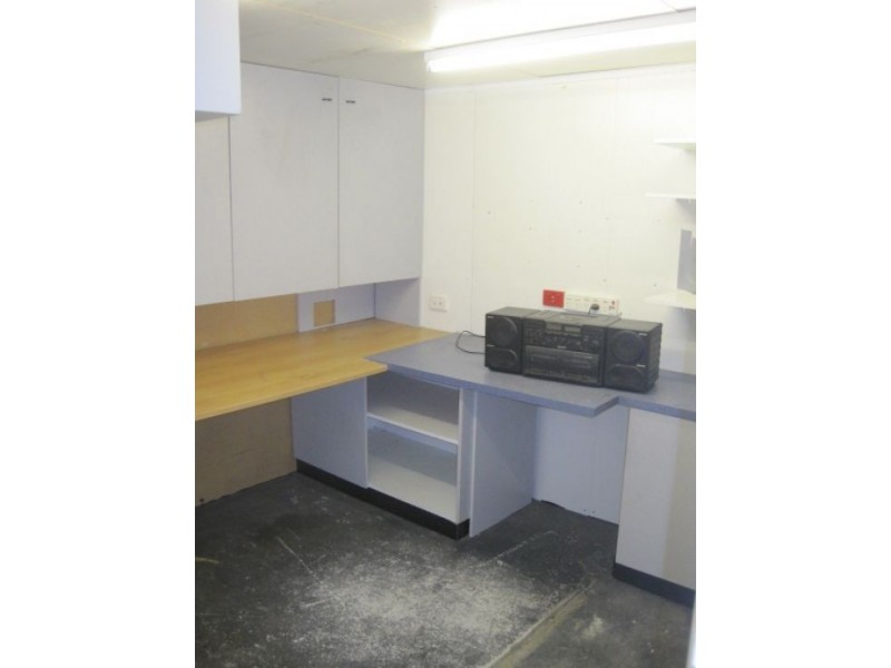 21 Dinabeth Ave,, Blacktown NSW 2148