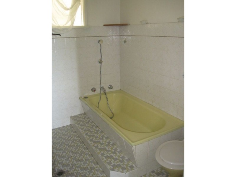 4 Haynes Ave,, Seven Hills NSW 2147