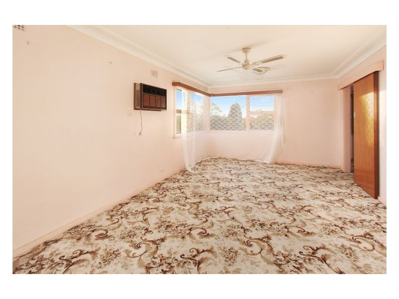 44 Burrell Parade, Blacktown NSW 2148