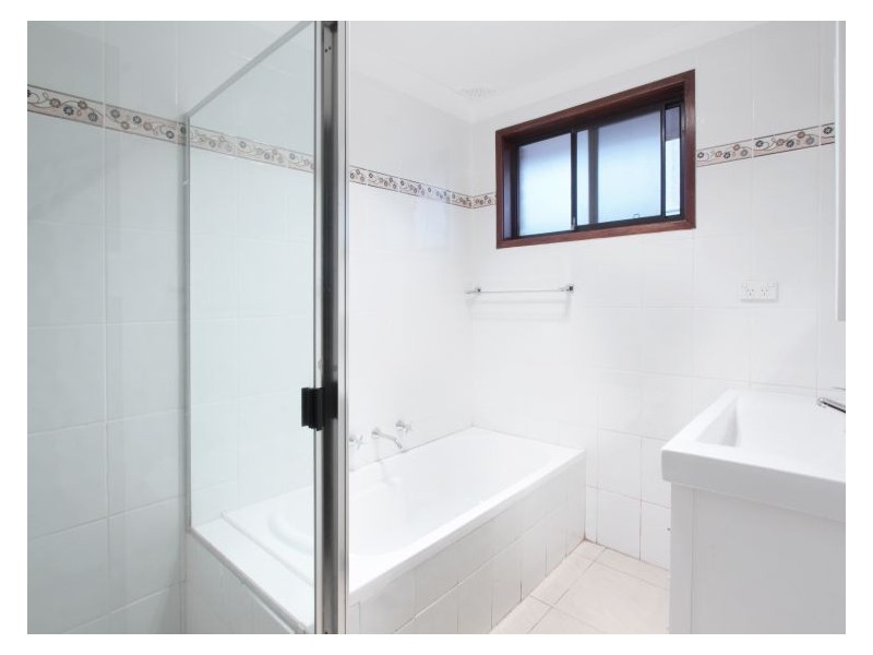 11 Monash Road, Blacktown NSW 2148