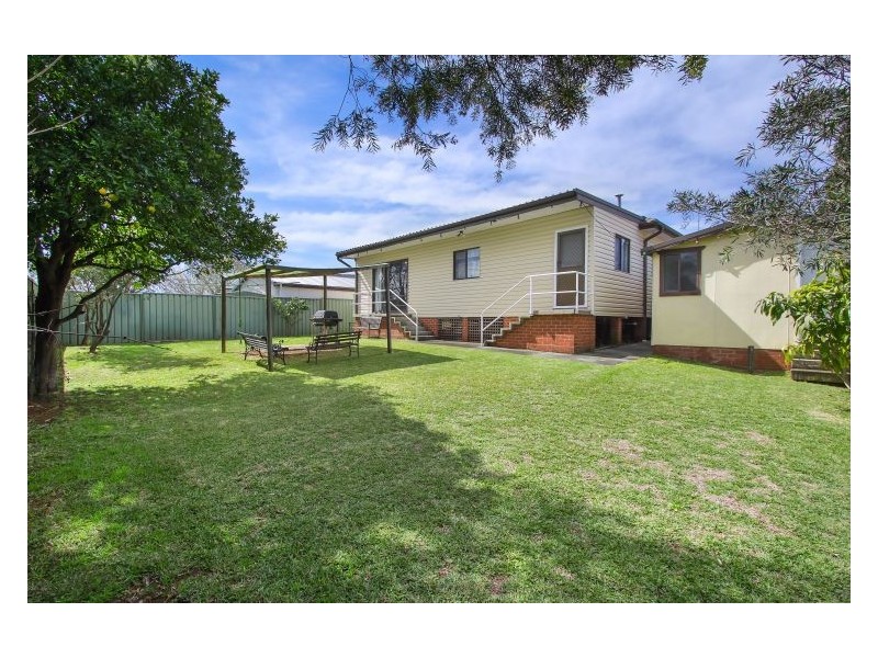 5 Flame Place, Blacktown NSW 2148