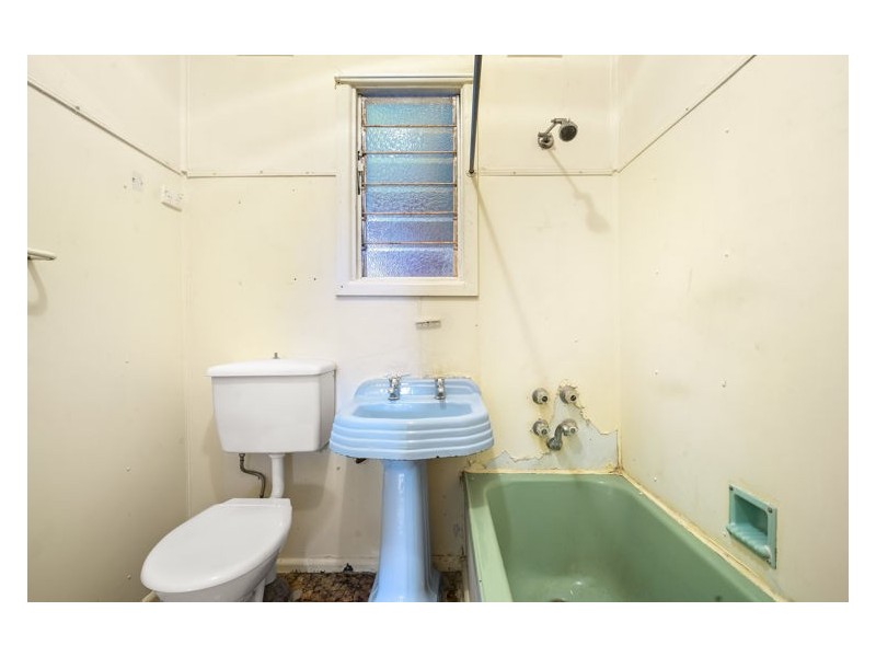 83 Sarsfield Street, Blacktown NSW 2148