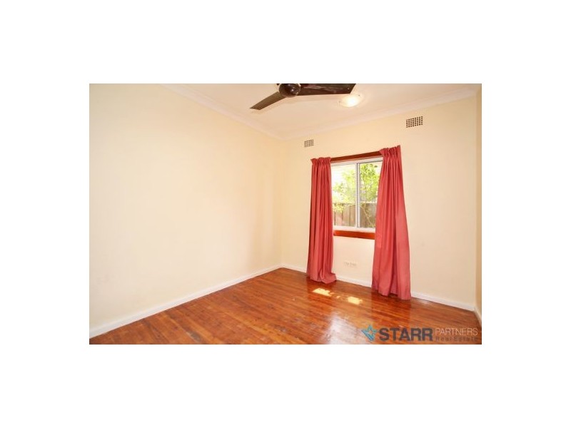 8 Newman Street,, Blacktown NSW 2148