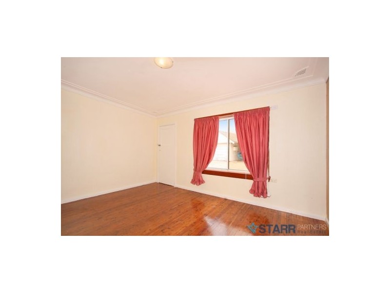 8 Newman Street,, Blacktown NSW 2148