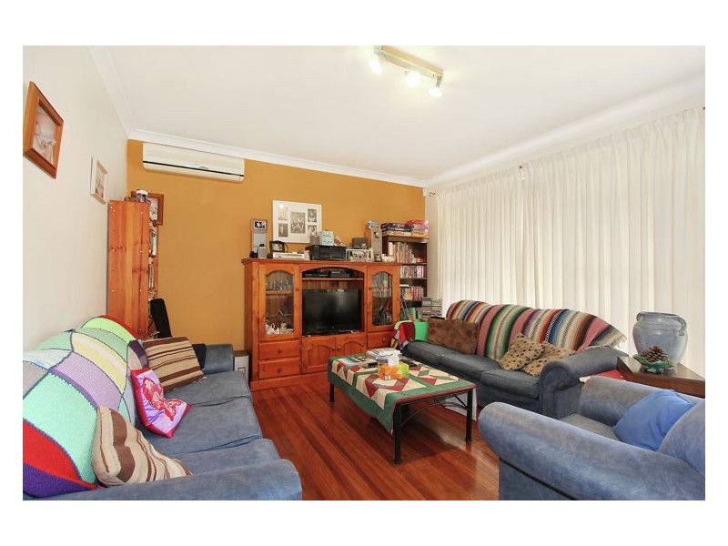 21 Dinabeth Avenue, Blacktown NSW 2148