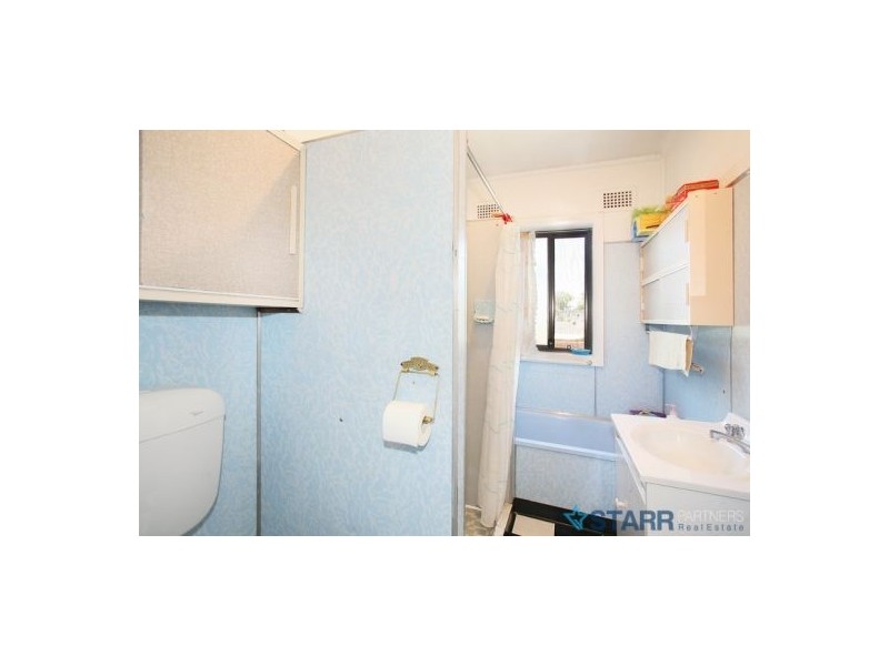 21 Mort Street, Blacktown NSW 2148