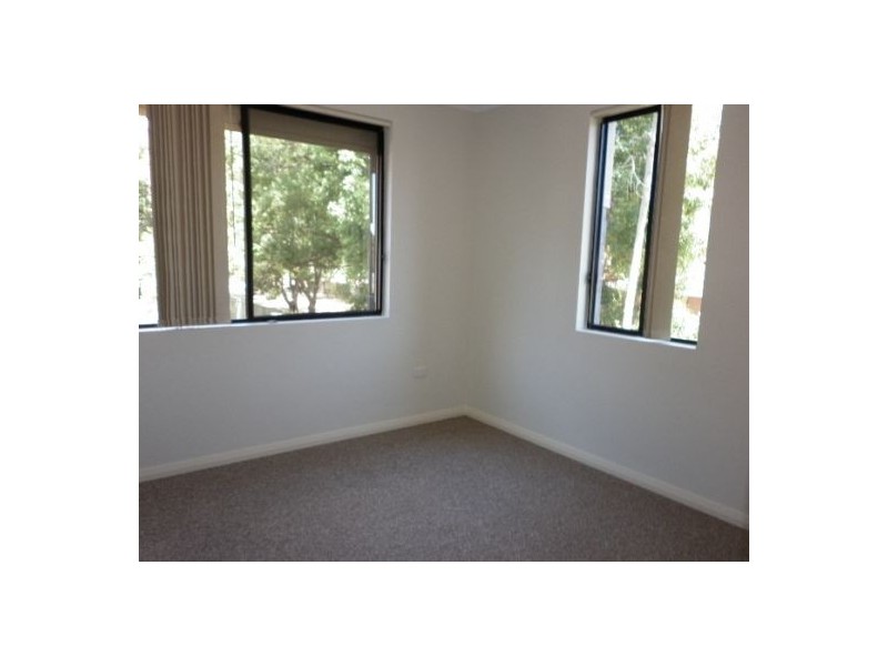 4/20 Santley Crescent,, Kingswood NSW 2747