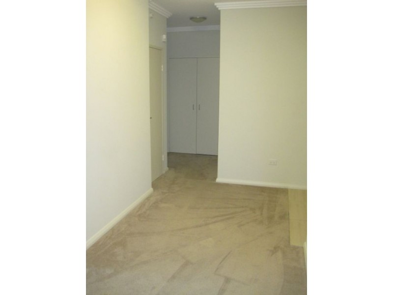 11/2-4  Fifth Ave,, Blacktown NSW 2148