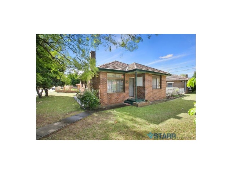 29 School Parade, Westmead NSW 2145