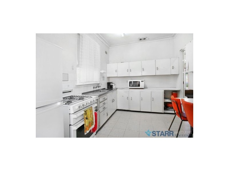 29 School Parade, Westmead NSW 2145