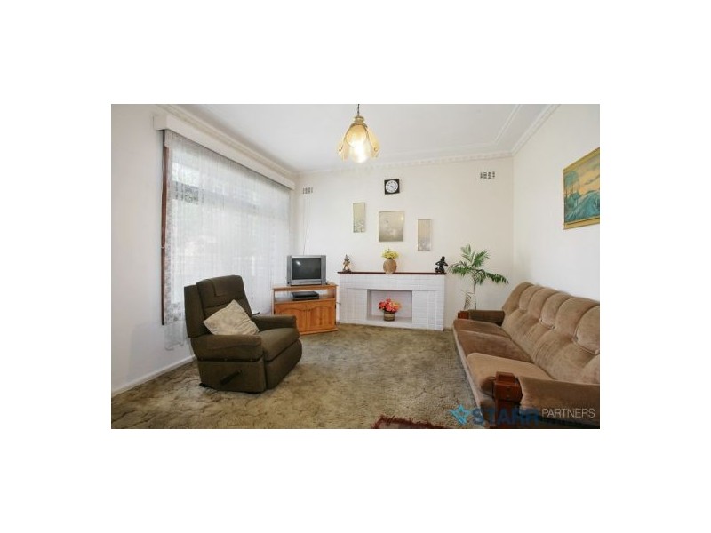 29 School Parade, Westmead NSW 2145