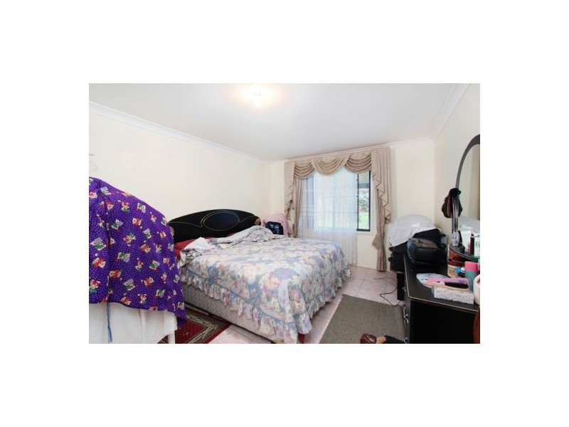 8 Birdwood Avenue, Doonside NSW 2767