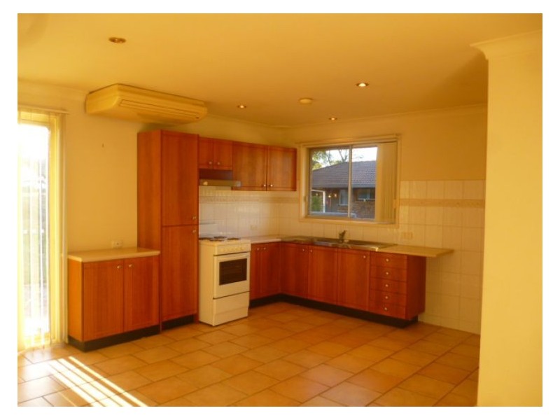 4 Tulip Place,, Quakers Hill NSW 2763