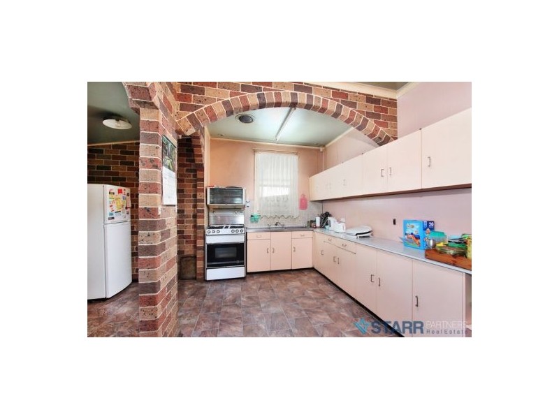 5 Mamie Avenue, Seven Hills NSW 2147