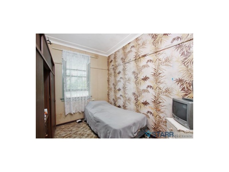 5 Mamie Avenue, Seven Hills NSW 2147