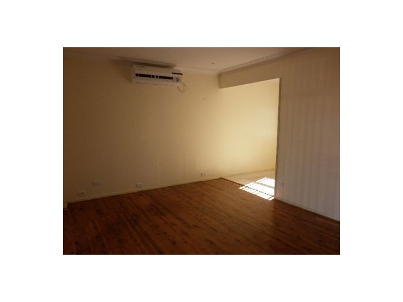 5 Dagmar Crescent, Blacktown NSW 2148