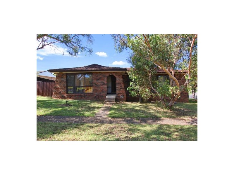 120 Ollier Crescent, Prospect NSW 2148