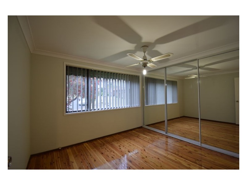 19 Barnfield Place, Dean Park NSW 2761