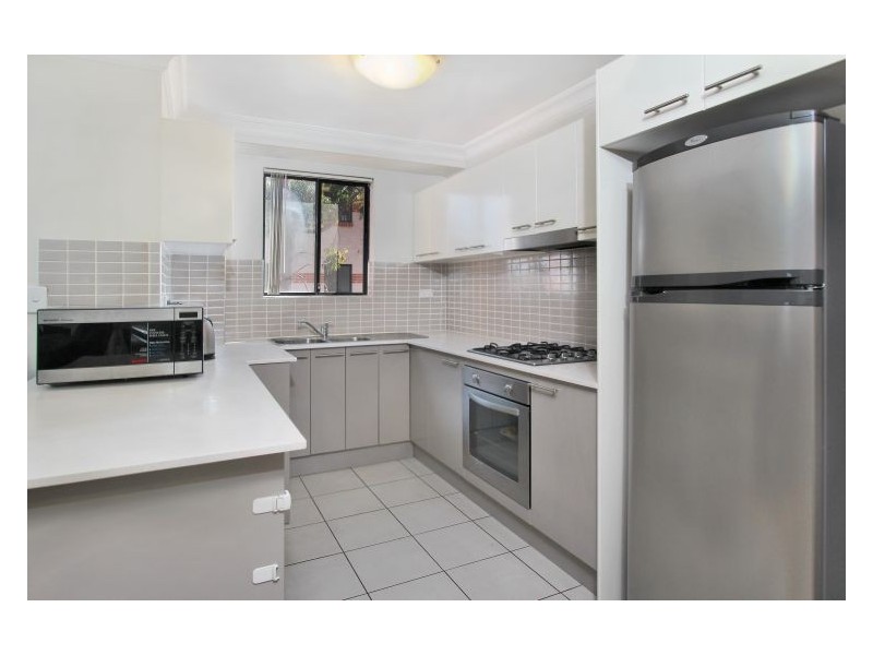 18/21 Bruce Street, Blacktown NSW 2148