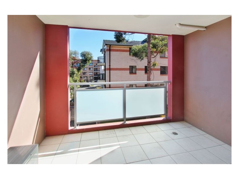 18/21 Bruce Street, Blacktown NSW 2148