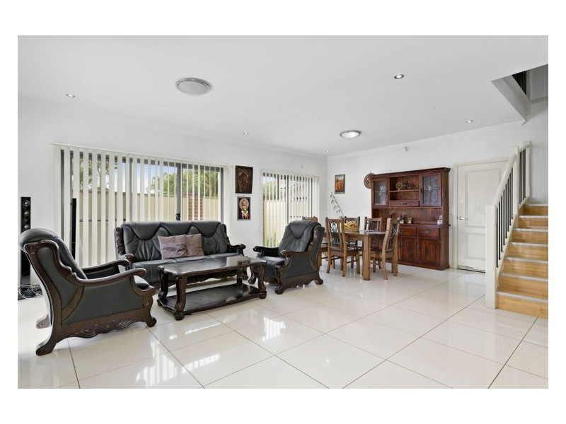 1/70 Swinson Road, Blacktown NSW 2148