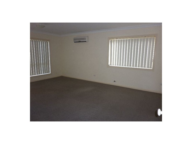 5 Hillcrest Road, Quakers Hill NSW 2763