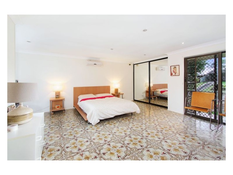 122 Ollier Crescent, Prospect NSW 2148