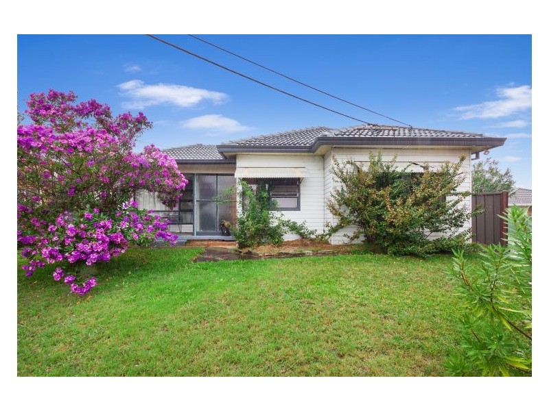 15 Elanora Avenue, Blacktown NSW 2148