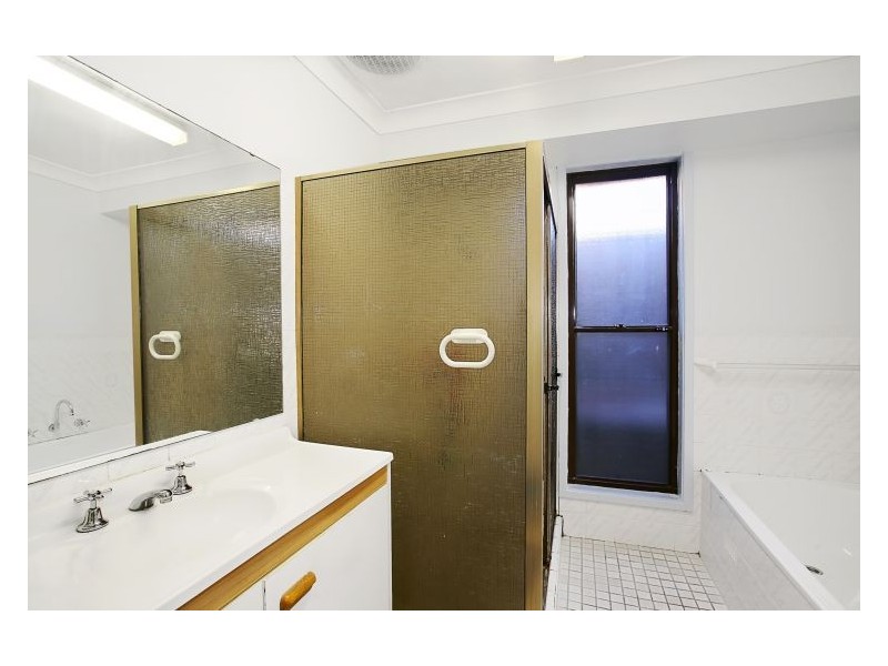 15 Sulman Place, Huntington Heights NSW 2767