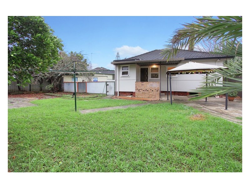 House 10 Selby Place, Blacktown NSW 2148